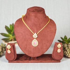 Elegant Rose-Pink Teardrop Pendant & Earring Set