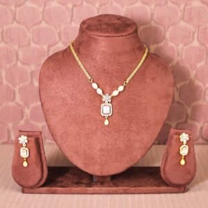 Floral Halo Rose-Quartz Pendant & Earring Set