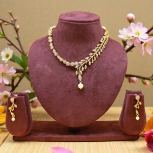Golden Leaf & Pearl Enchantment Necklace Set