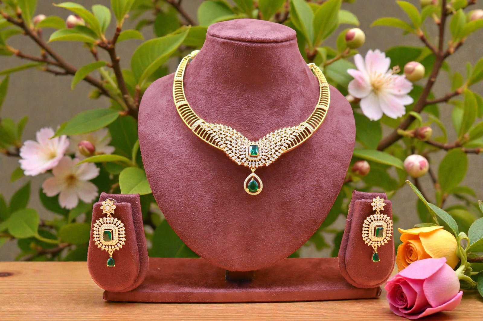 Emerald & Gold-Tone Choker Set