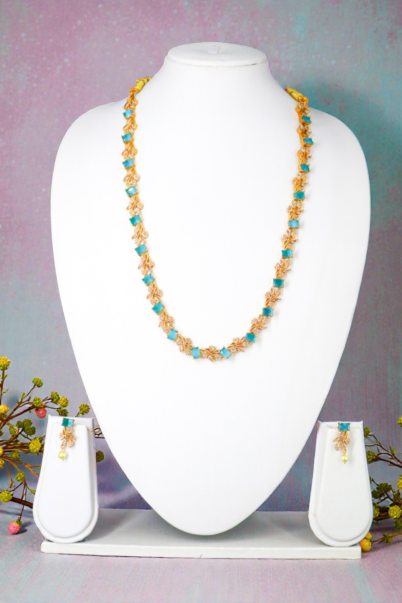 Elegant Gold-Plated Turquoise Floral Necklace Set with Matching Drop Earrings